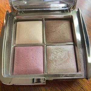Hourglass Ambient Lighting Palette